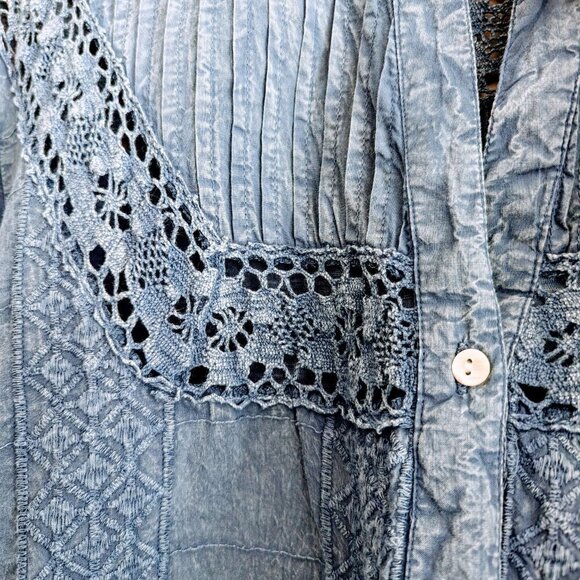 Solitaire Crochet button up - Picture 3 of 7